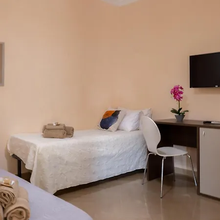 Guest house Dimora Costa Del Sole 3*